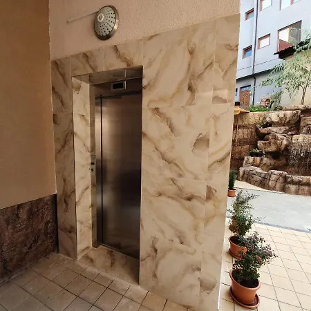 Summer Janet アパート *